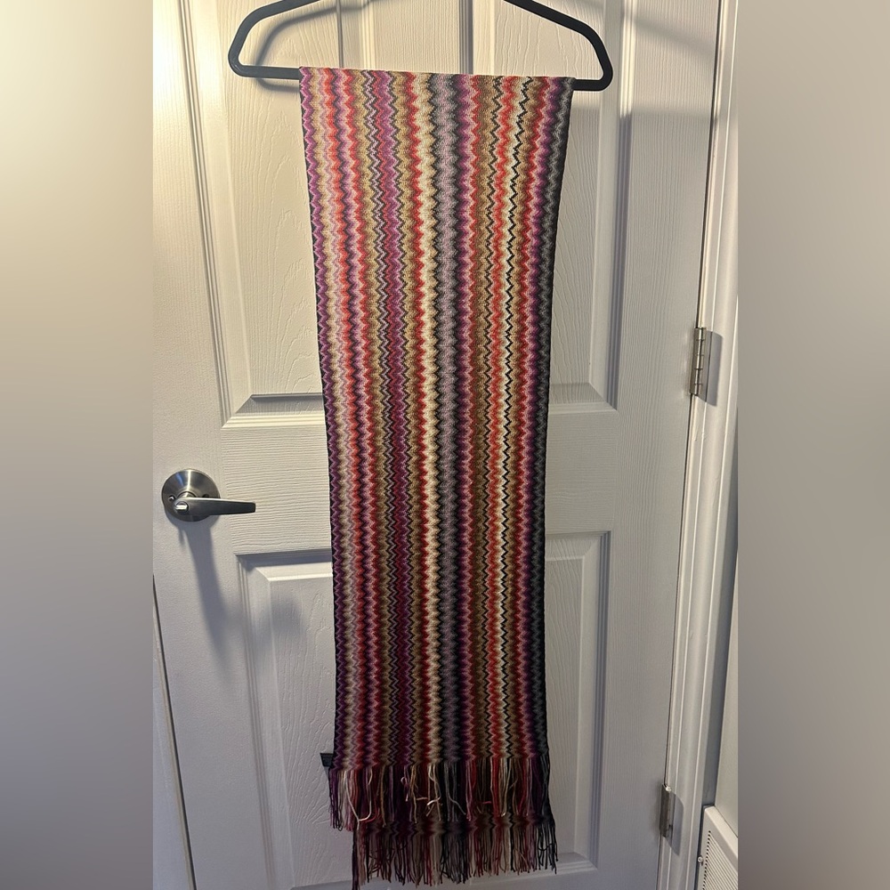 Missoni Multicolor Zigzag Patterned Scarf